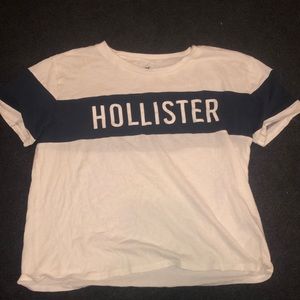 hollister cropped tee